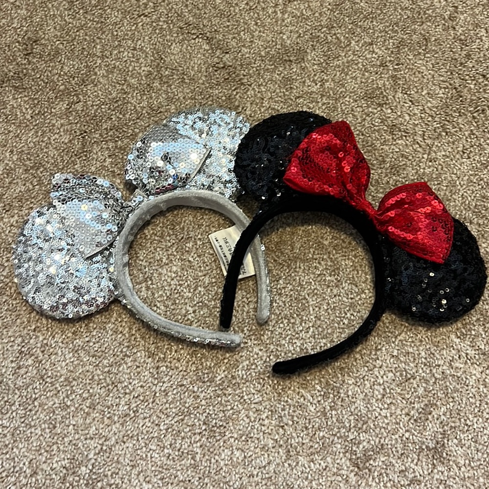 Minnie Mouse Disneyland Ears